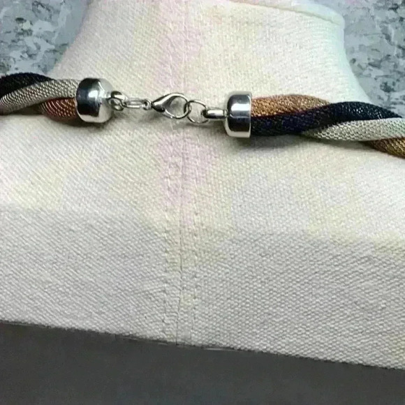 Vintage Mesh Twisted Necklace - Black Silver Copper - Picture 3 of 3